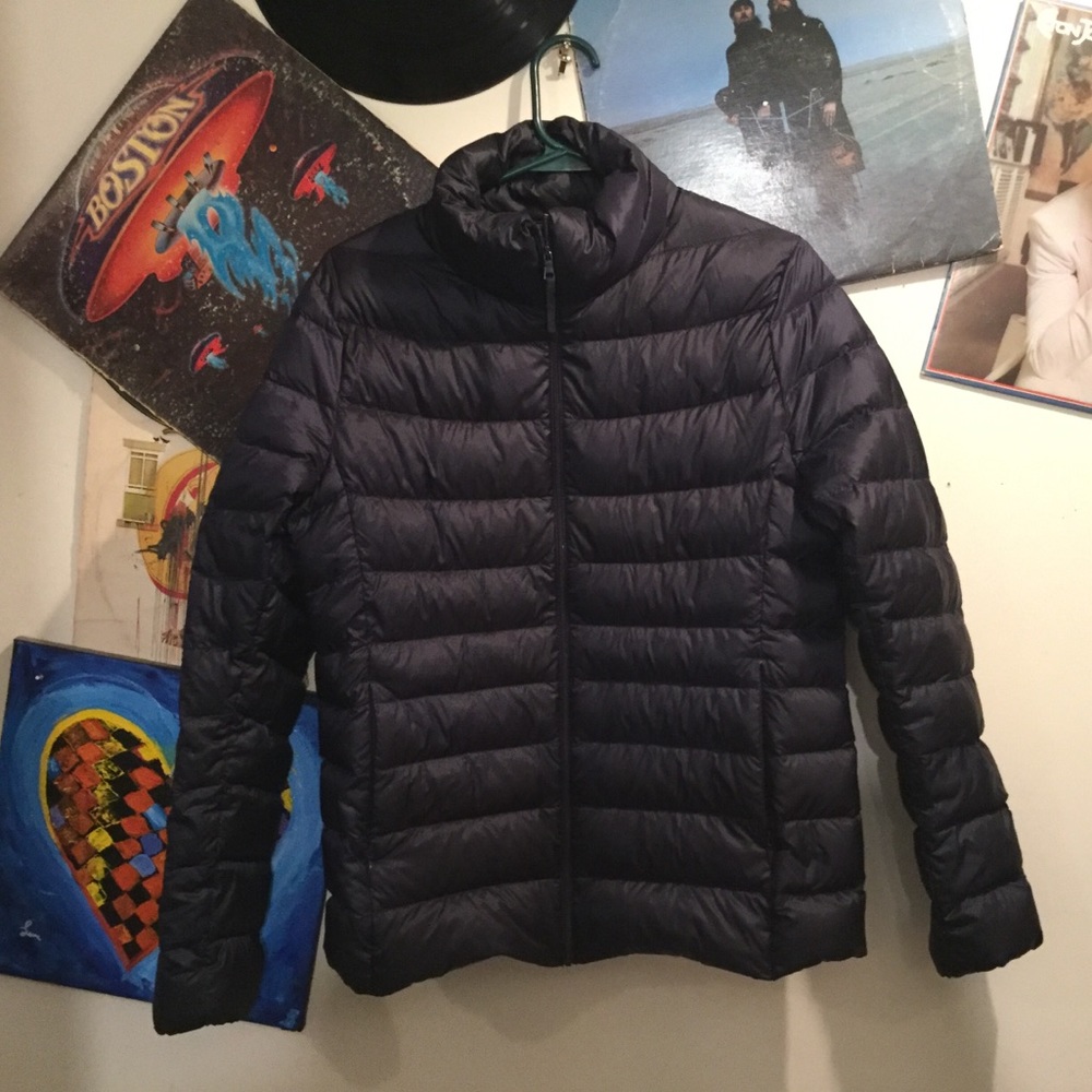 UNIQLO WOMENS ULTRA LIGHT DOWN JACKET L
